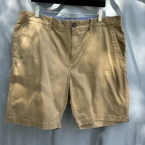 Dark Tan Khaki Shorts Penguin by Munsingwear Size 38